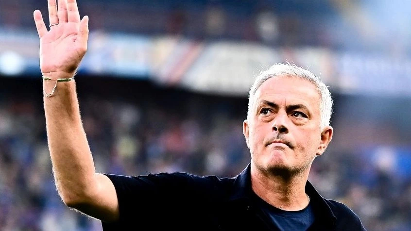 Mourinho Bị Sa Thải:  Lập Tức Đảm Nhận Vị Trí HLV Tại Đội Vô Địch Châu Âu?